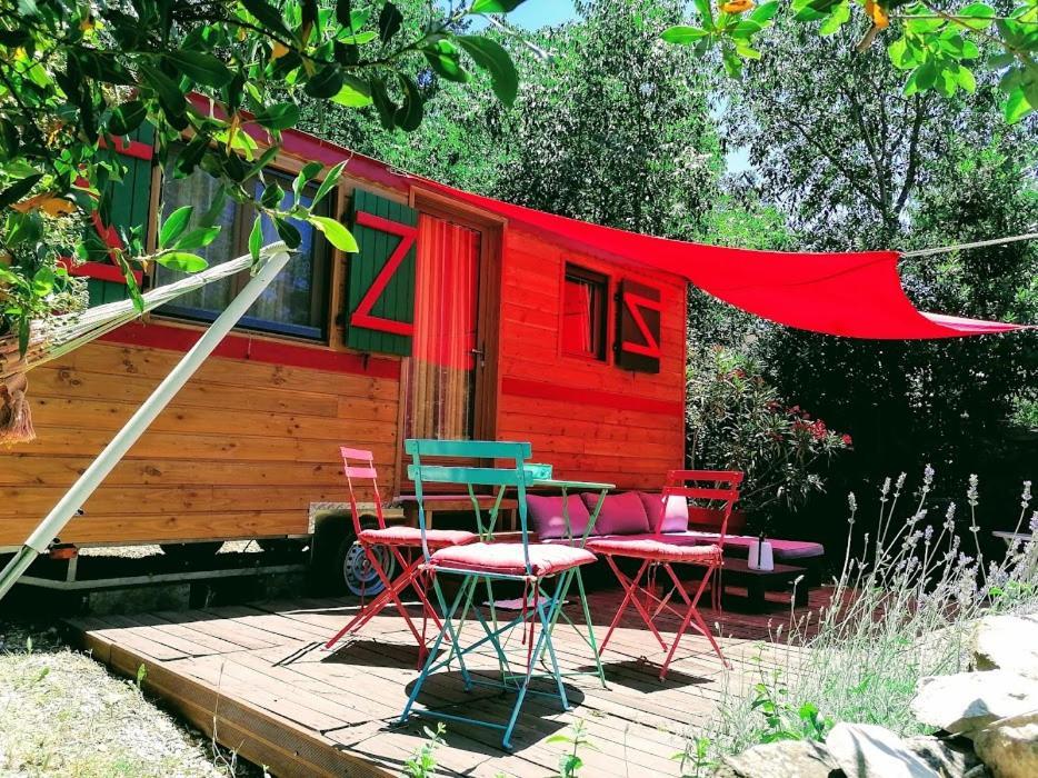 Bed and Breakfast Nimes En Garrigues Zewnętrze zdjęcie