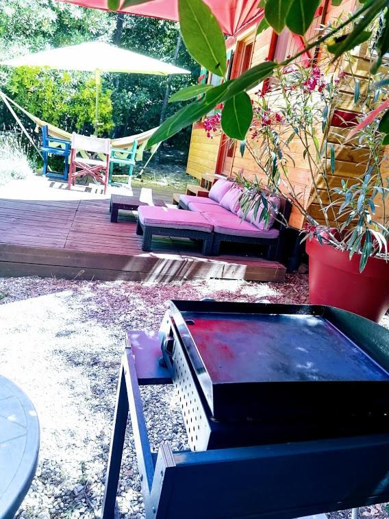 Bed and Breakfast Nimes En Garrigues Zewnętrze zdjęcie